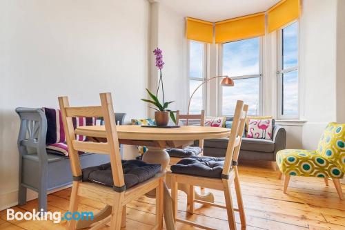 Family friendly home in Edinburgh. For 2 people