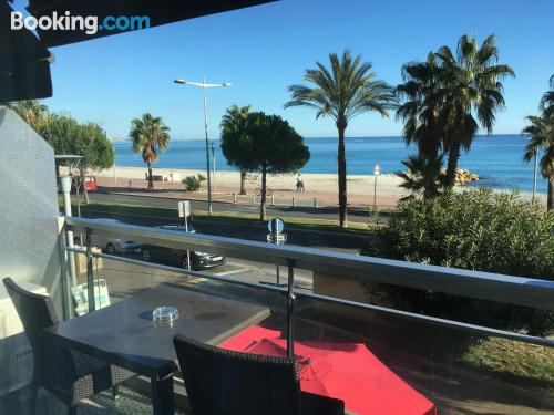 Appartement à Cagnes-sur-Mer. Terrasse et Wifi!