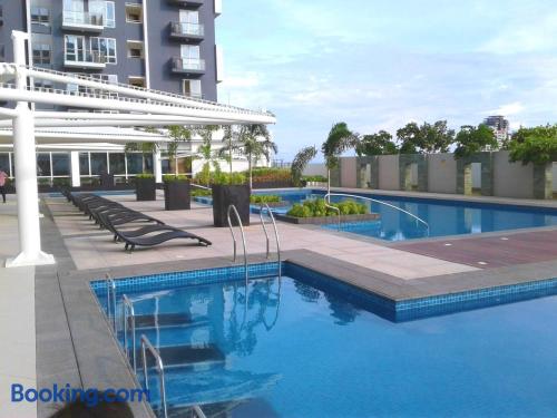 Apartamento com piscina em Mactan