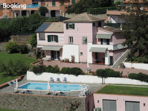 Apartamento com piscina. Terraço!