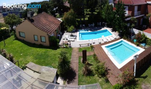 Central apartment. Pool!