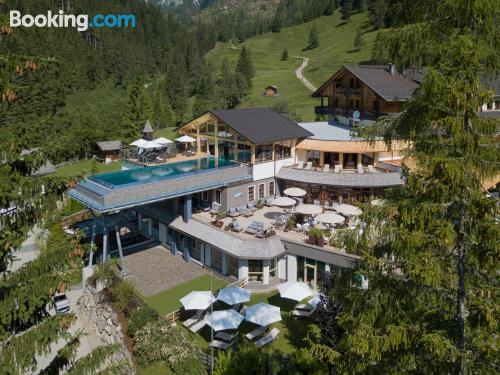 Piscina y wifi en Sankt Lorenzen im Lesachtal ideal dos personas