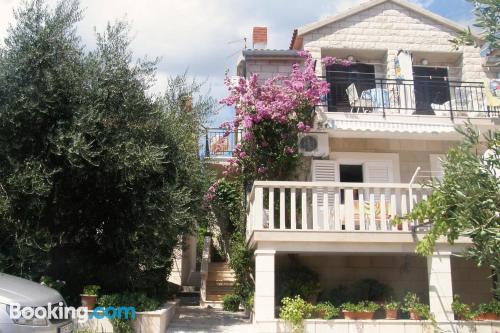 Apartment with terrace with internet.