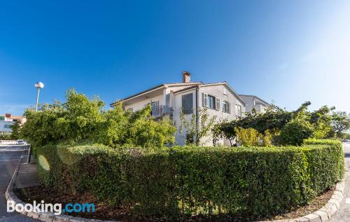 Apartamento de una habitación en Poreč con vistas.