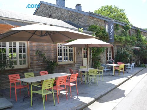 Parfait pour les groupes! Terrasse et Wifi!