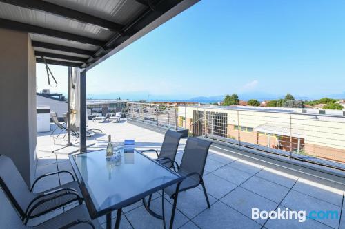 Appartement avec terrasse à Peschiera Del Garda.