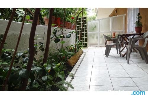 Apartamento de 60m2 em Atenas. Terraço!.