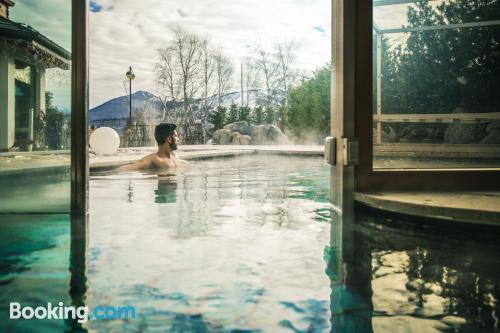 Apto para animales con vistas y piscina