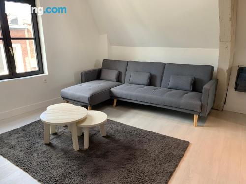 Apartamento com internet. Numa posição central!.