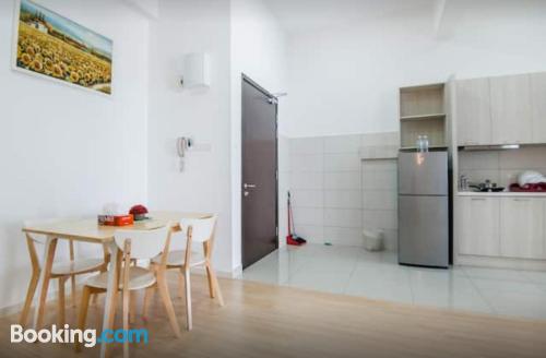 Swimming pool and wifi apartment in Subang Jaya. Large!