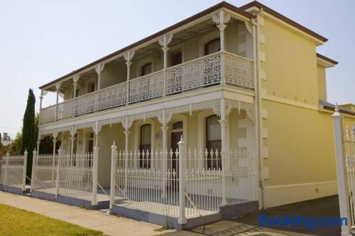 Wohnung mit Internet und Balkon. Ideal für Gruppen!