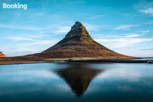 Grundarfjordur is votrer! Internet!