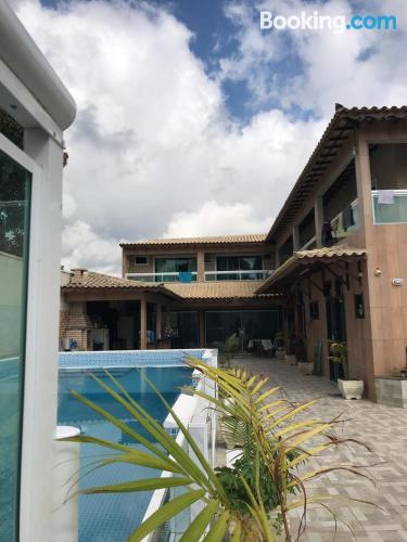 Gezellig appartement in Cabo Frio. Huisdieren toegestaan