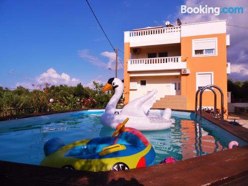 Apartamento con piscina en Maleme