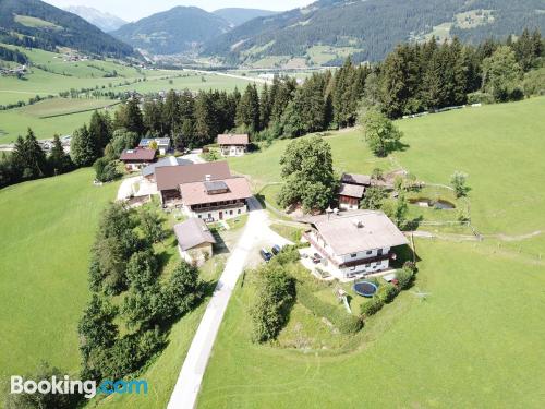 Apartamento de 50m2 em Flachau. Wi-fi e terraço