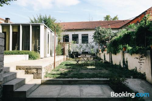 Cómodo apartamento de dos habitaciones, en zona céntrica