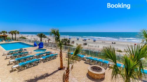 Apartamento com terraço em Myrtle Beach.