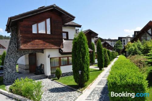 Appartement avec piscine. Bansko à vos pieds!