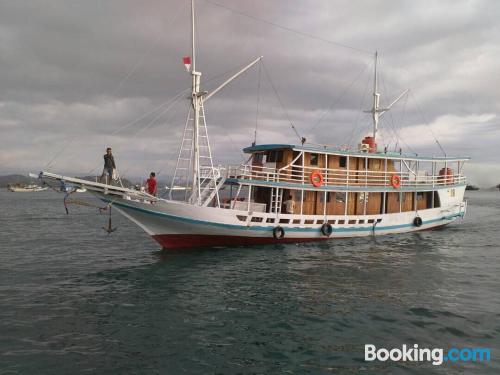 Affascinante appartamento con una stanza, a Labuan Bajo.