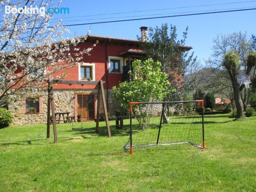 2 rooms apartment in Cangas de Onis with terrace and wifi.