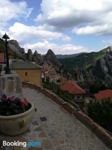 Wohnung mit Terrasse. In Castelmezzano