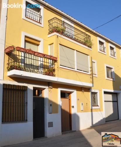 Apartamento con terraza en Bot