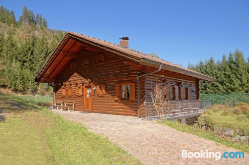 Appartement pour 5 personnes ou plus à Berg im Drautal. Terrasse et Wifi!