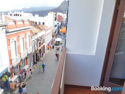 Three bedrooms home in Santa Cruz de la Palma with internet.