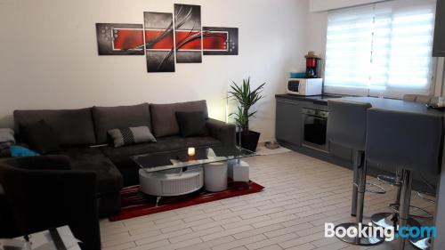 Pratique appartement avec deux chambres. À Cagnes-sur-Mer