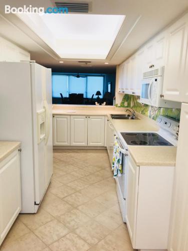 Apartamento com piscina em Sarasota.