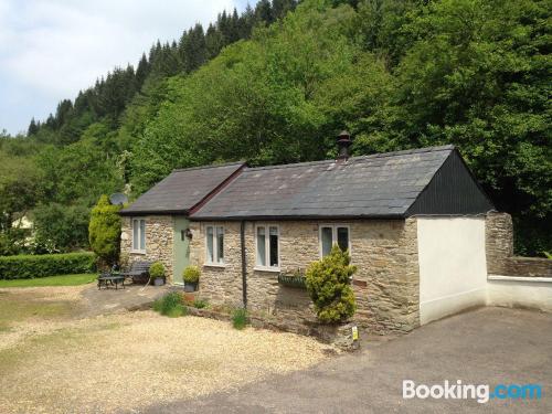 Lydbrook à vos pieds. Parfait pour deux personnes!