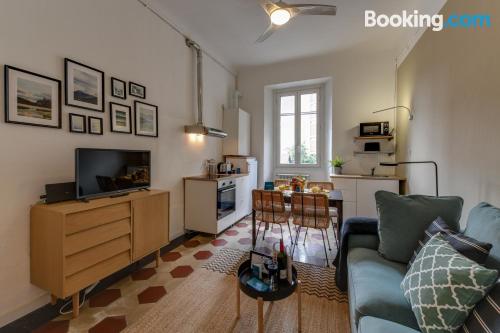 Apartamento com internet em Milan.