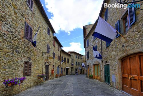 Grande appartamento. San Donato in Poggio è in attesa!