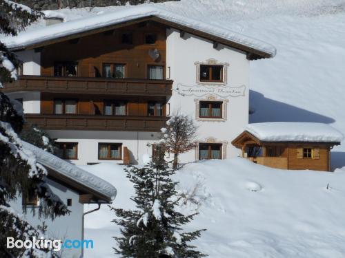 Appartement avec terrasse. Kappl à vos pieds