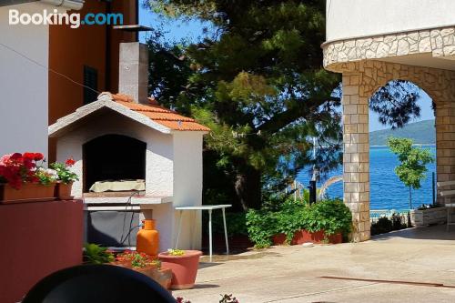 Cuco apartamento en Brodarica