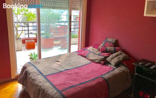 Apartamento con internet. ¡85m2!.