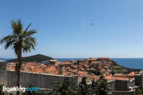 Appartement voor koppels. Dubrovnik is votrer!