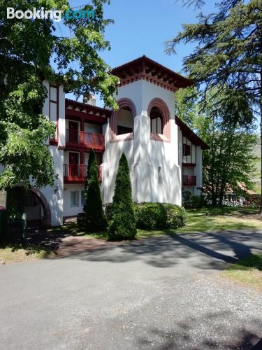 Apartamento en buena zona. ¡Piscina!