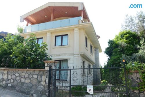 Appartement avec terrasse. À Bursa