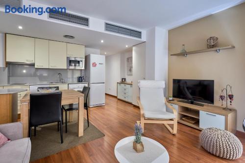 Apartamento em boa posição. Com terraço!