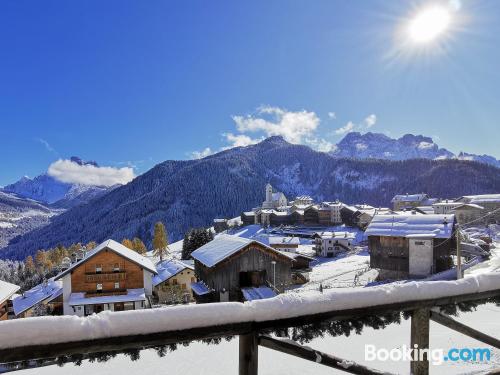 Appartamento con terrazza, a Colle Santa Lucia