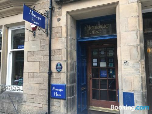Place for 2 people in St Andrews with internet