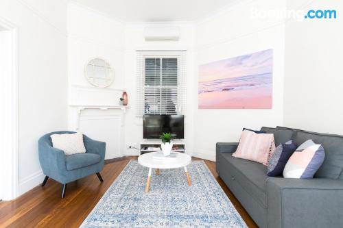 Apartamento com berço em Sidney