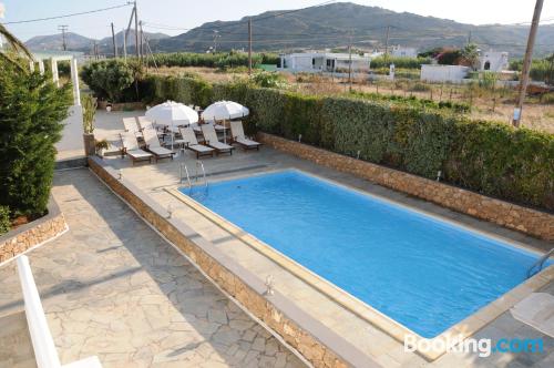 Apartamento con piscina en Skiros