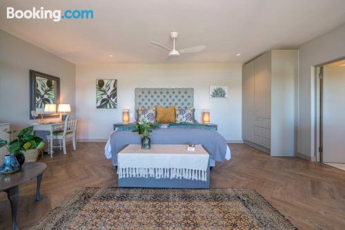 Apartment for two people in Noordhoek with terrace and wifi.