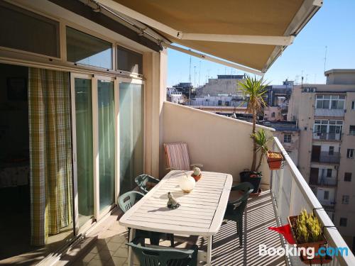 Apartamento com terraço. Ideal!