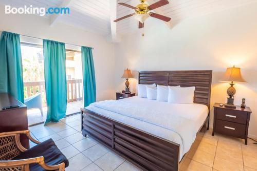 Apartamento com piscina em South Padre Island