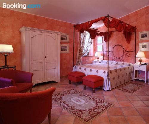 Ideal one bedroom apartment. Castiglione di Sicilia from your window!