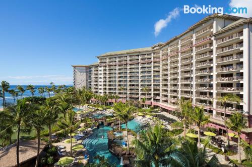 1 bedroom apartment in Lahaina. Perfect!