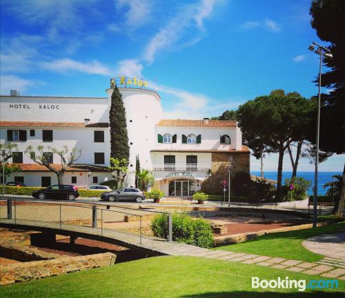 Appartement avec Wifi et terrasse. Castell-Platja d'Aro à vos pieds